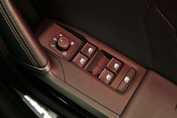 CUPRA LEON 1.4 eHybrid 12.8kWh VZ2 Hatchback 5dr Petrol Plug-in Hybrid DSG 