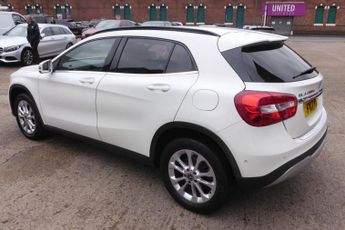 MERCEDES-BENZ GLA CLASS 2.1 GLA200d SE (Executive) SUV 5dr Diesel 7G-DCT Euro 6 (s/s) (1