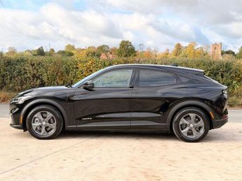 FORD MUSTANG MACH-E Standard Range 70kWh SUV 5dr Electric Automatic (269 ps)