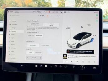 TESLA Model 3 Standard Range Plus Saloon 4dr Electric Auto RWD (241 bhp)