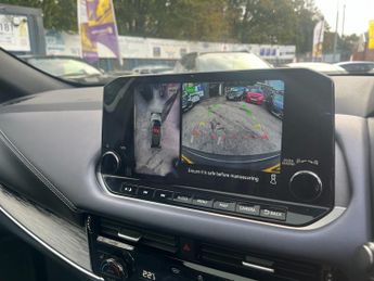 NISSAN QASHQAI 1.3 DIG-T MHEV Tekna SUV 5dr Petrol Hybrid XTRON Euro 6 (s/s) (1