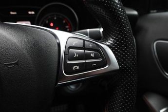 MERCEDES-BENZ GLA 2.1 GLA200d AMG Line SUV 5dr Diesel 7G-DCT Euro 6 (s/s) (136 ps)