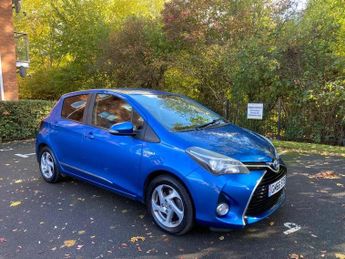 Toyota Yaris 1.5 VVT-h Excel E-CVT Euro 6 5dr (15in Alloy)