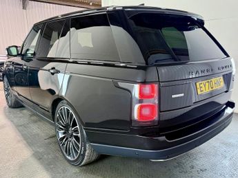 LAND ROVER RANGE ROVER 4.4 SD V8 Autobiography SUV 5dr Diesel Auto 4WD Euro 6 (s/s) (33