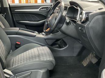 MG MG ZS 44.5kWh Excite SUV 5dr Electric Auto (143 ps)