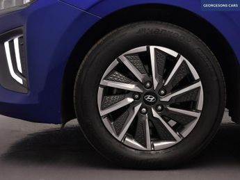 HYUNDAI IONIQ 38.3kWh Premium Hatchback 5dr Electric Auto (136 ps)