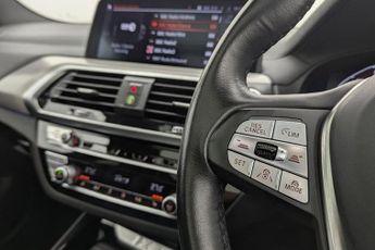 BMW IX3 80kWh Premier Edition Pro SUV 5dr Electric Auto (286 ps)