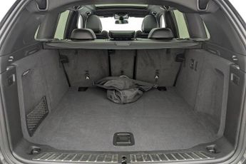 BMW IX3 80kWh Premier Edition Pro SUV 5dr Electric Auto (286 ps)