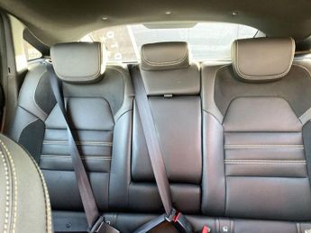 RENAULT ARKANA 1.6 E-TECH E-Tech engineered SUV 5dr Petrol Hybrid Auto 2WD Euro