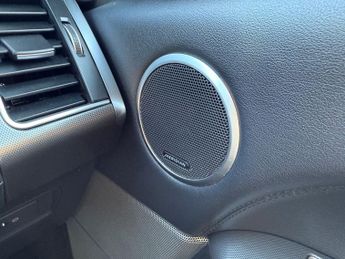 LAND ROVER RANGE ROVER SPORT 3.0 SD V6 HSE Dynamic SUV 5dr Diesel Auto 4WD Euro 6 (s/s) (306