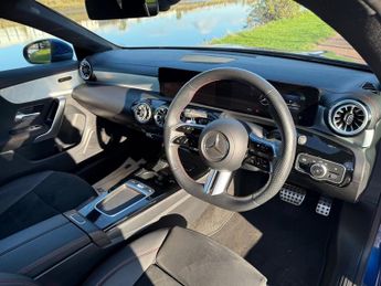 MERCEDES-BENZ CLA 1.3 CLA200h MHEV AMG Line (Executive) Coupe 4dr Petrol Hybrid 7G