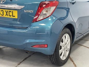TOYOTA YARIS 1.33 Dual VVT-i TR Hatchback 5dr Petrol Manual Euro 5 (101 ps) -