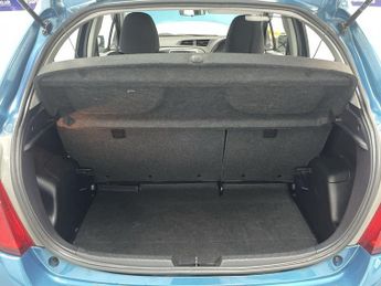 TOYOTA YARIS 1.33 Dual VVT-i TR Hatchback 5dr Petrol Manual Euro 5 (101 ps) -