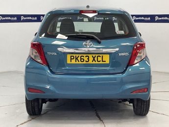 TOYOTA YARIS 1.33 Dual VVT-i TR Hatchback 5dr Petrol Manual Euro 5 (101 ps) -