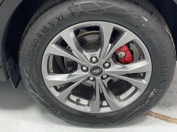 FORD KUGA 2.5 EcoBoost Duratec 14.4kWh ST-Line SUV 5dr Petrol Plug-in Hybr