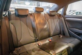 AUDI A3 2.0 TDI S line Saloon 4dr Diesel S Tronic quattro Euro 6 (s/s) (