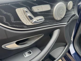 MERCEDES-BENZ E-CLASS 2.0 E220d AMG Line (Premium) Coupe 2dr Diesel G-Tronic+ Euro 6 (