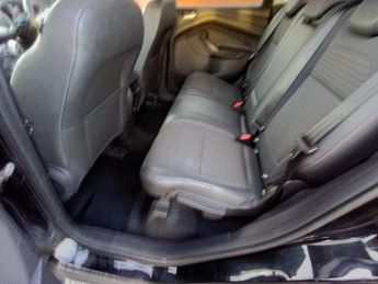 FORD KUGA 2.0 TDCi Titanium SUV 5dr Diesel Powershift AWD Euro 6 (s/s) (18