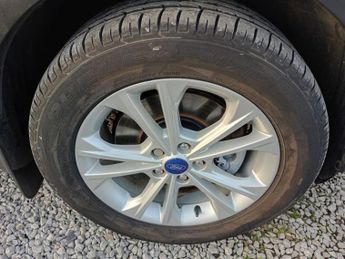 FORD KUGA 2.0 TDCi Titanium SUV 5dr Diesel Powershift AWD Euro 6 (s/s) (18