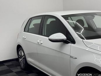 VOLKSWAGEN E-GOLF 35.8kWh e-Golf Hatchback 5dr Electric Auto (136 ps)