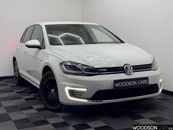 VOLKSWAGEN E-GOLF 35.8kWh e-Golf Hatchback 5dr Electric Auto (136 ps)