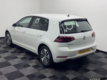 VOLKSWAGEN E-GOLF 35.8kWh e-Golf Hatchback 5dr Electric Auto (136 ps)
