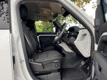 LAND ROVER DEFENDER 3.0 Defender D MHEV Auto 4WD 5dr