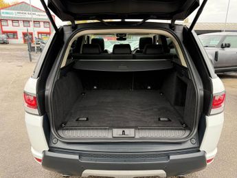 LAND ROVER RANGE ROVER SPORT 3.0 SD V6 HSE SUV 5dr Diesel Auto 4WD-1 OWNER FROM NEW FINISHED 