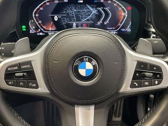 BMW 5 SERIES 2.0 520d MHT M Sport Saloon 4dr Diesel Hybrid Steptronic Euro 6 