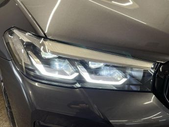 BMW 5 SERIES 2.0 520d MHT M Sport Saloon 4dr Diesel Hybrid Steptronic Euro 6 