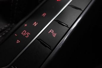 VOLKSWAGEN POLO 1.0 TSI GPF R-Line Hatchback 5dr Petrol DSG Euro 6 (s/s) (115 ps