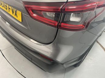 NISSAN QASHQAI 1.3 DIG-T Acenta Premium SUV 5dr Petrol Manual Euro 6 (s/s) (140