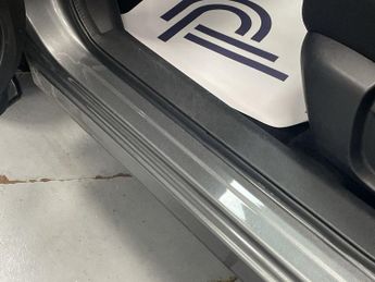 NISSAN QASHQAI 1.3 DIG-T Acenta Premium SUV 5dr Petrol Manual Euro 6 (s/s) (140