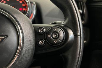 MINI COUNTRYMAN 1.5 7.6kWh GPF Cooper SE SUV 5dr Petrol Plug-in Hybrid Auto ALL4