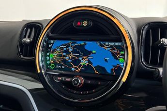 MINI COUNTRYMAN 1.5 7.6kWh GPF Cooper SE SUV 5dr Petrol Plug-in Hybrid Auto ALL4