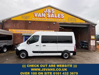 Vauxhall Movano 2.3 CDTi 3500 BiTurbo Edition minibus 9 seater low mls (s/s) (15
