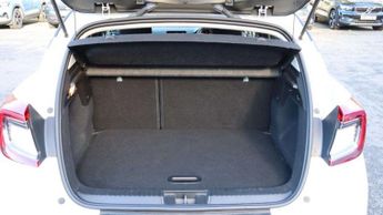 RENAULT CAPTUR 1.3 TCe Iconic SUV 5dr Petrol Manual Euro 6 (s/s) (130 ps)