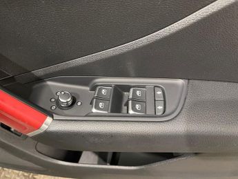 AUDI Q2 1.5 TFSI CoD 35 Sport SUV 5dr Petrol S Tronic Euro 6 (s/s) (150 