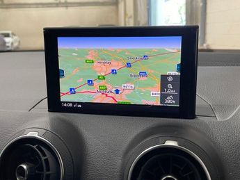 AUDI Q2 1.5 TFSI CoD 35 Sport SUV 5dr Petrol S Tronic Euro 6 (s/s) (150 