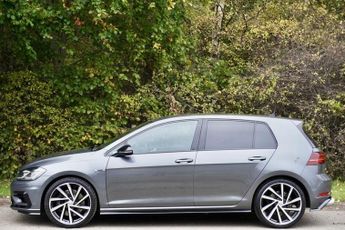 VOLKSWAGEN GOLF 2.0 TSI R Hatchback 5dr Petrol DSG 4Motion Euro 6 (s/s) (300 ps)