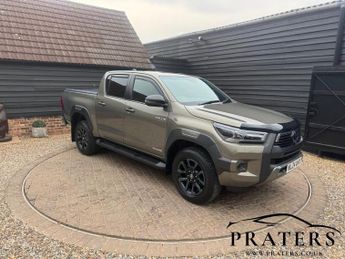 Toyota Hi Lux 2.8 D-4D Invincible X Pickup Double Cab 4dr Diesel Manual 4WD Eu