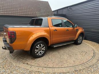 FORD RANGER 3.2 TDCi Wildtrak Pickup Double Cab 4dr Diesel Auto 4WD Euro 6 (