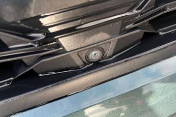 DACIA DUSTER 1.3 TCe EXTREME SUV 5dr Petrol EDC Euro 6 (s/s) (150 ps) Rear Vi