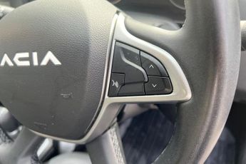 DACIA DUSTER 1.3 TCe EXTREME SUV 5dr Petrol EDC Euro 6 (s/s) (150 ps) Rear Vi