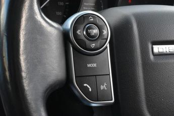 LAND ROVER DISCOVERY 2.0 SD4 HSE Diesel AUTO 4WD 240 ps 7 SEATS PAN ROOF FULLY REBUIL