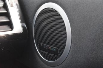 LAND ROVER DISCOVERY 2.0 SD4 HSE Diesel AUTO 4WD 240 ps 7 SEATS PAN ROOF 