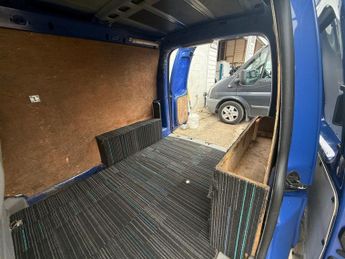 VOLKSWAGEN CADDY 2.0 SDI PD C20 Panel Van 4dr Diesel Manual L1 Standard Roof (68 