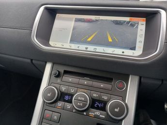 LAND ROVER RANGE ROVER EVOQUE 2.0 TD4 HSE Dynamic SUV 5dr Diesel Auto 4WD Euro 6 (s/s) (180 ps