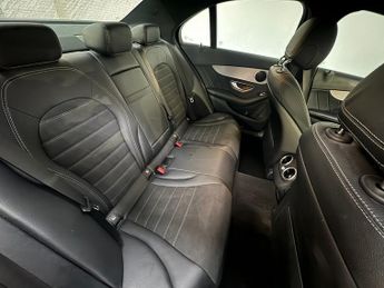 MERCEDES-BENZ C-CLASS 2.0 C220d AMG Line Saloon 4dr Diesel G-Tronic+ Euro 6 (s/s) (194