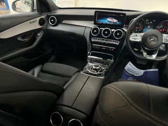 MERCEDES-BENZ C-CLASS 2.0 C220d AMG Line Saloon 4dr Diesel G-Tronic+ Euro 6 (s/s) (194